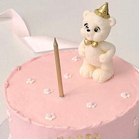 Фигурка из глазури &quot;Мишка задувает свечку&quot; 8 см / 1 шт 