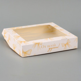Коробка 20х20х4 см с окном, "Бантики"