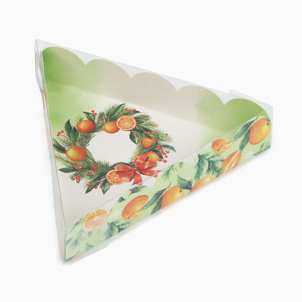 Коробка треугольная 18х18х4 см с прозрачной крышкой "Зимняя почта"