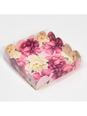 Коробка для пряников 13х13х3 см с прозрачной крышкой &quot;Пионы&quot;