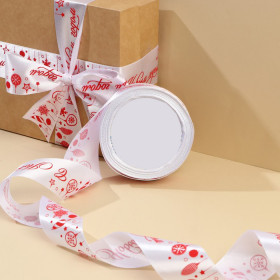 Лента атласная Белая/Красные елочные игрушки 4 см / 5 м   