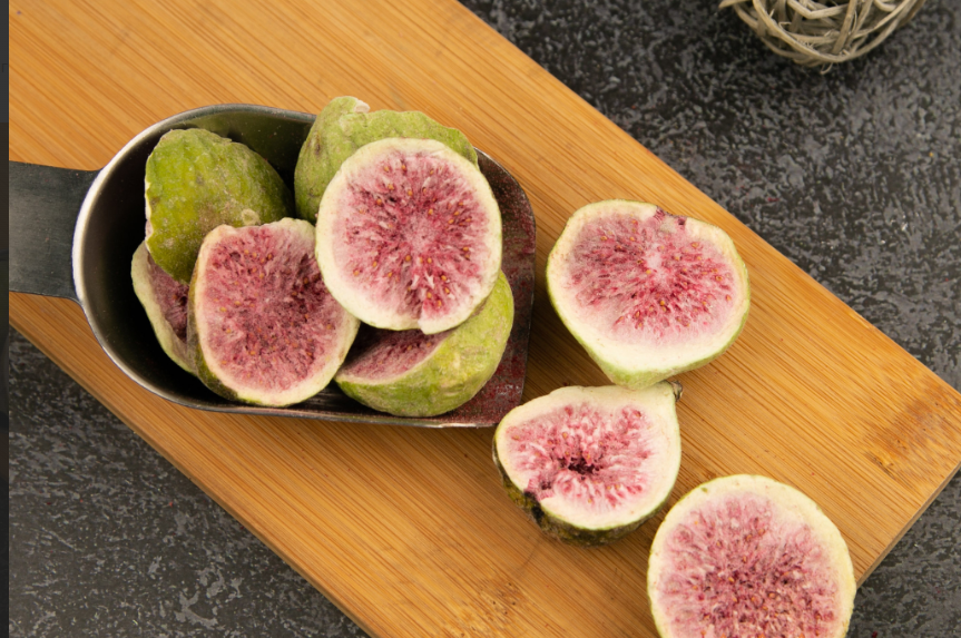 Инжир зеленый сублимированный, половинки / 20 г