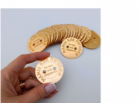 Декор из акрила &quot;Мамы как пуговки...♥&quot;, золотой / 4,5 см 