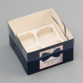 Коробка для 4 капкейков с прозрачной крышкой "Present"