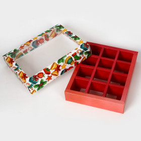 Коробка для 12 конфет с окном "Новогодние символы"